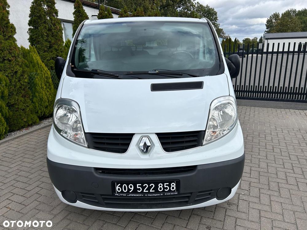 Renault Trafic - 26