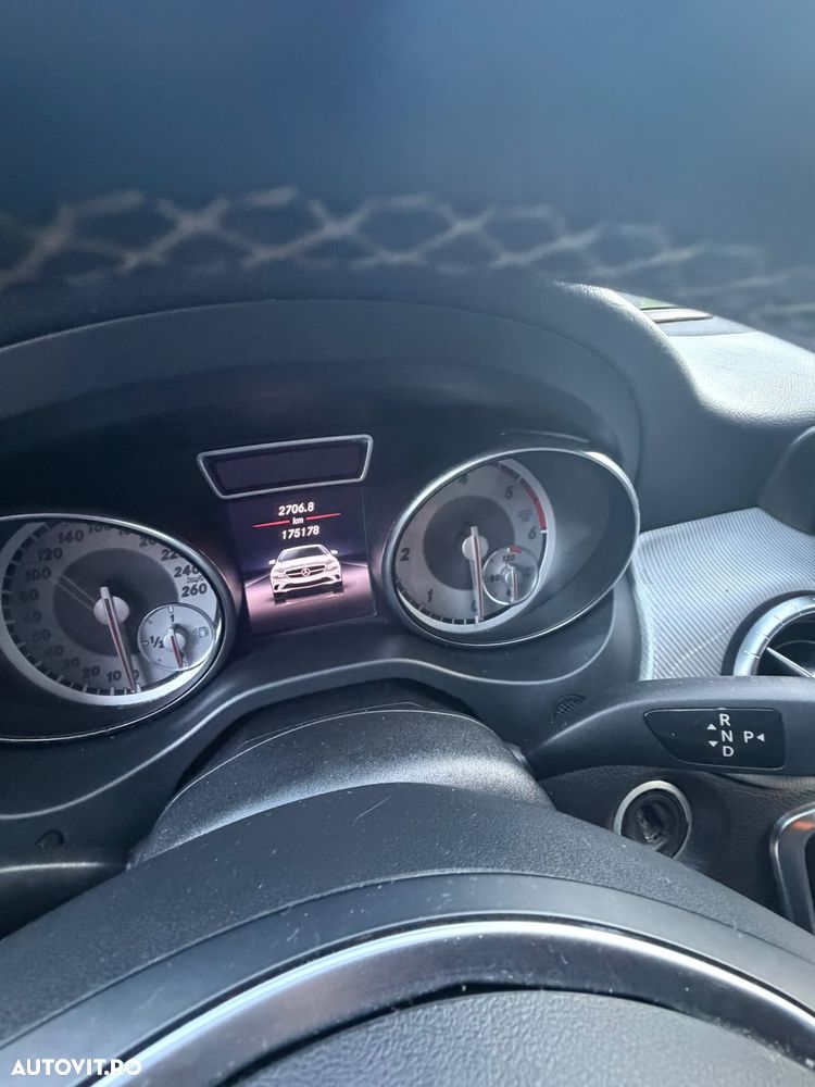 Mercedes-Benz CLA 220 CDI Aut. - 8