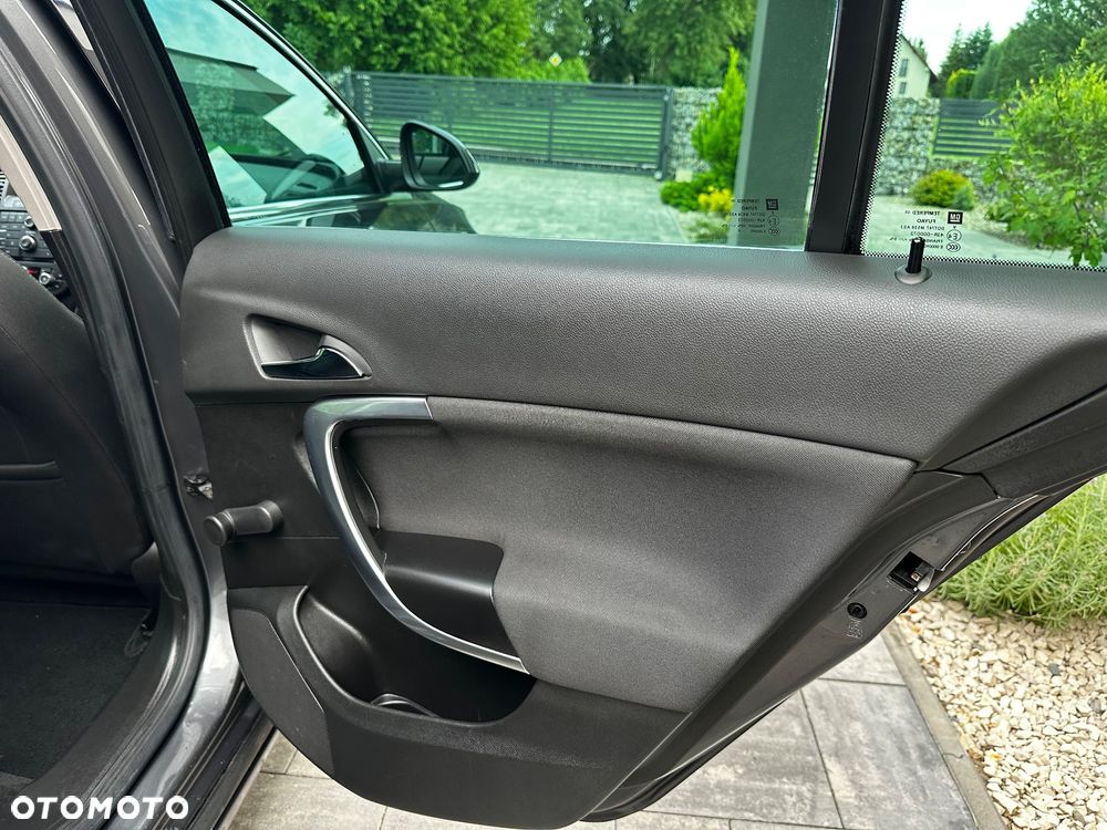 Opel Insignia 2.0 CDTI Sport - 26