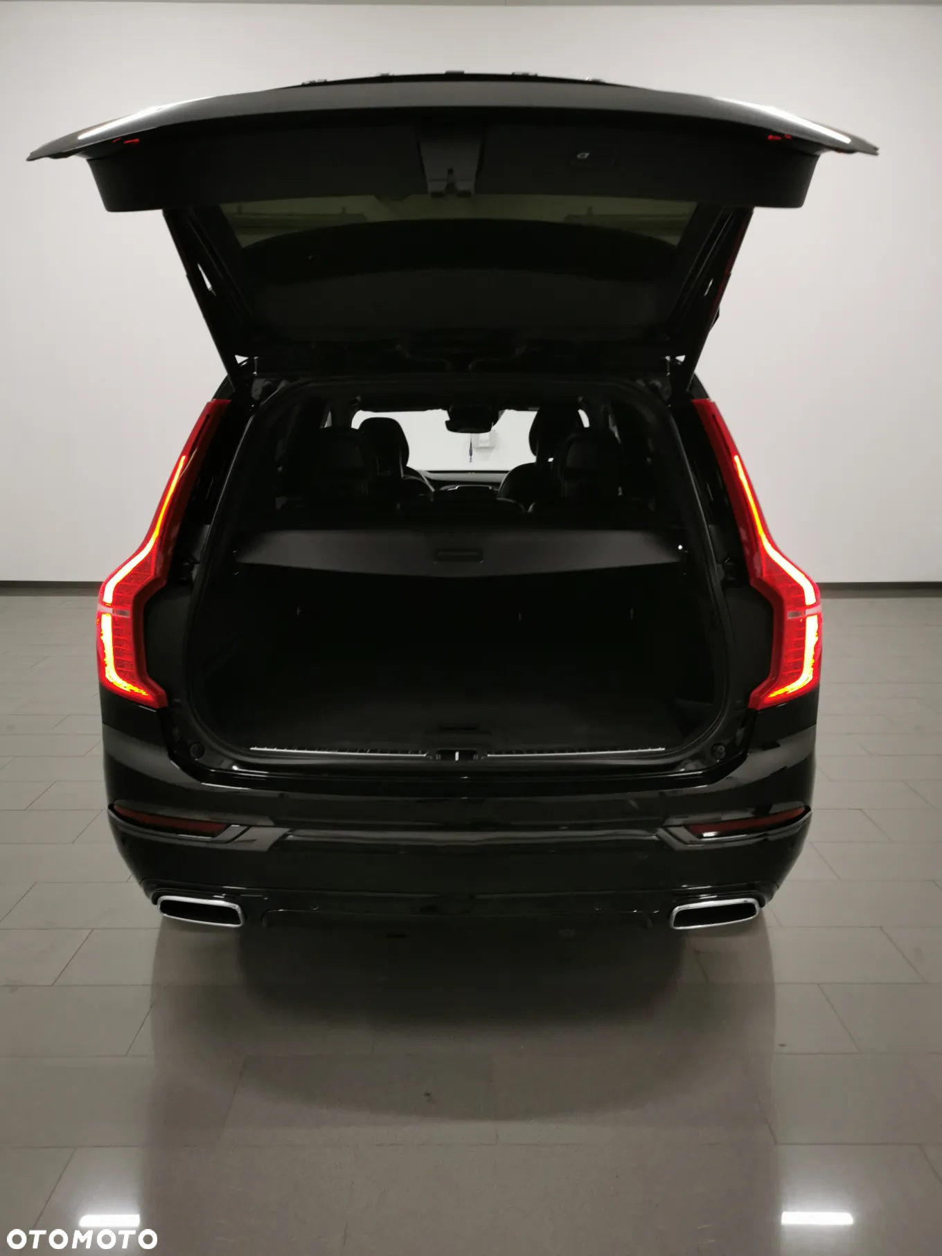 Volvo XC 90 D5 AWD R-Design - 7