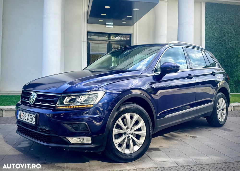 VOLKSWAGEN Tiguan
