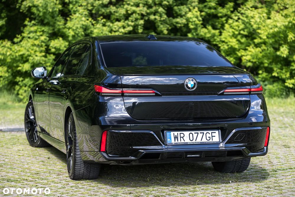 BMW Seria 7 - 2