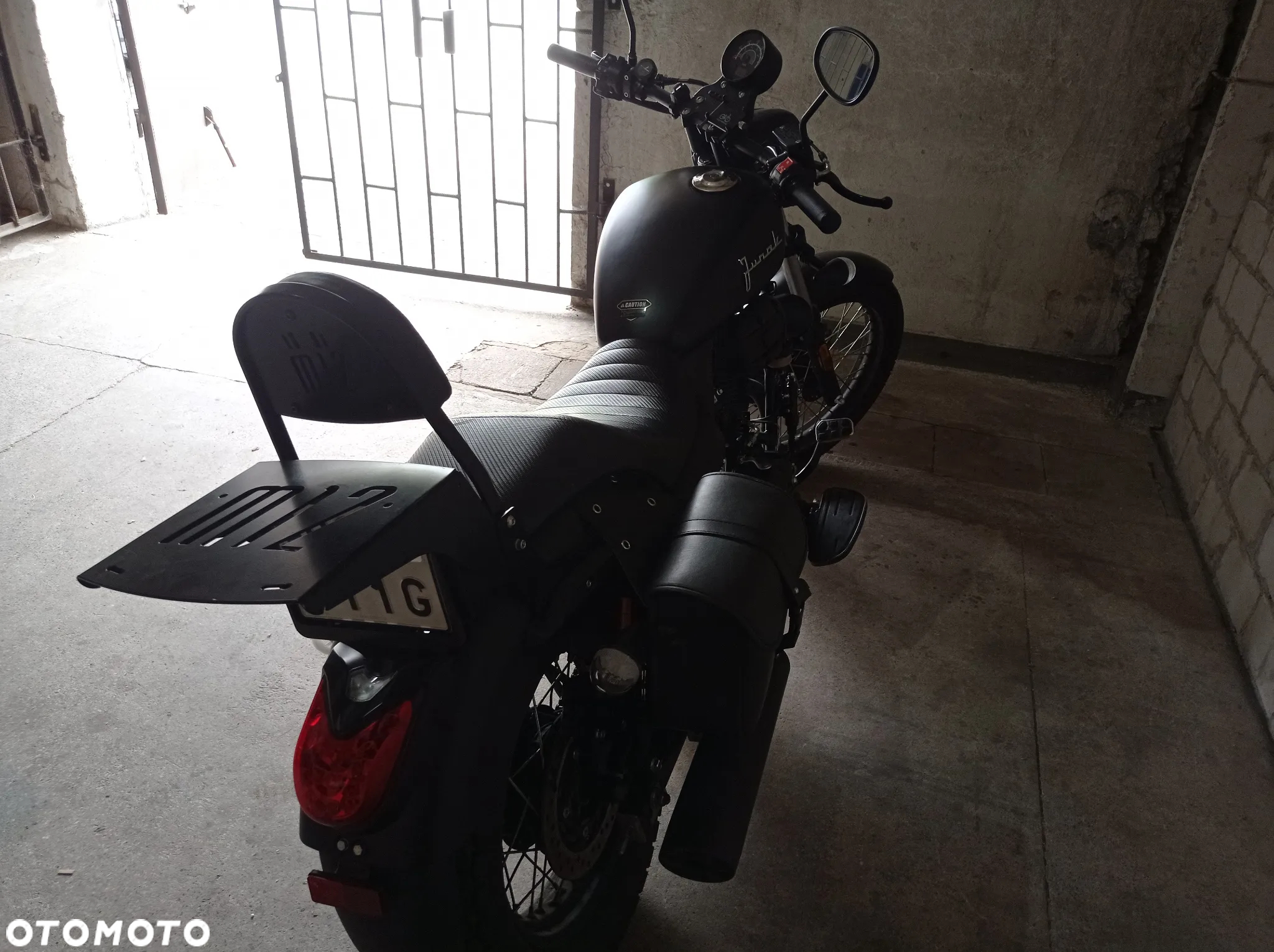 Junak M12 - 5