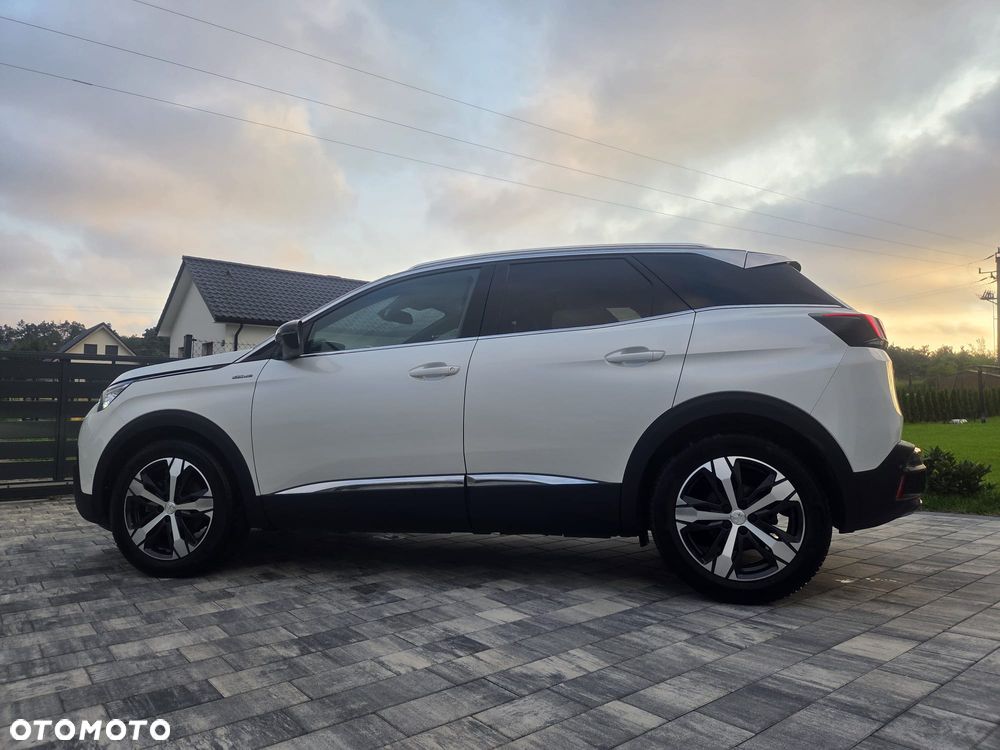 Peugeot 3008 1.2 PureTech GPF Allure S&S - 29