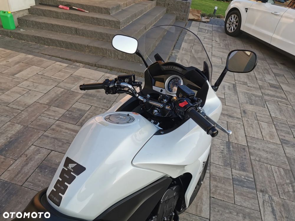 Honda CBF - 36