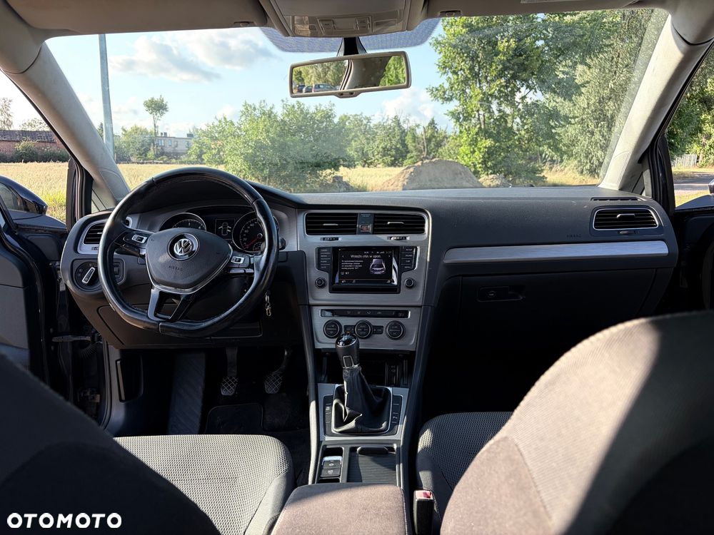 Volkswagen Golf 1.6 TDI BlueMotion Technology Comfortline - 14