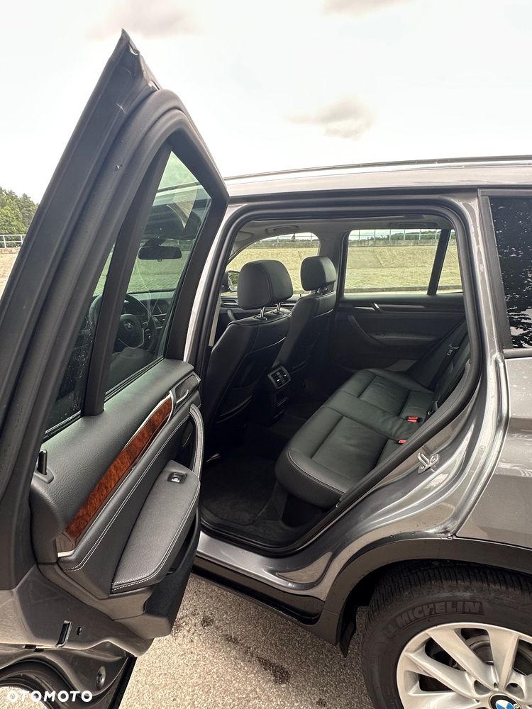 BMW X3 xDrive28i xLine sport - 18