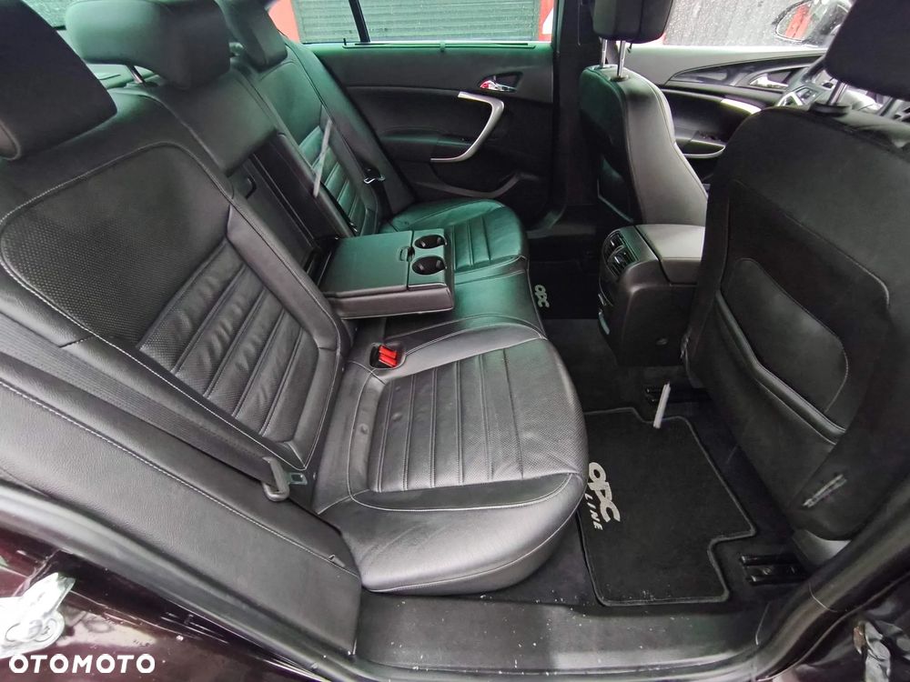Opel Insignia 2.0 T Cosmo 4x4 - 16