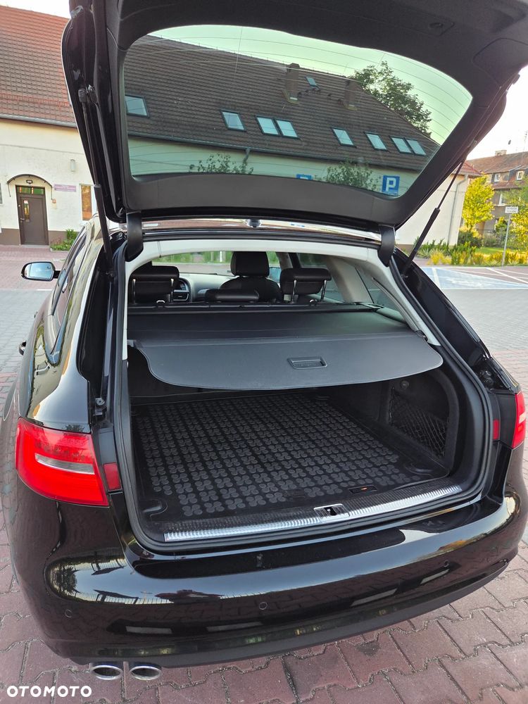Audi A4 Avant 2.0 TDI DPF multitronic Attraction - 28