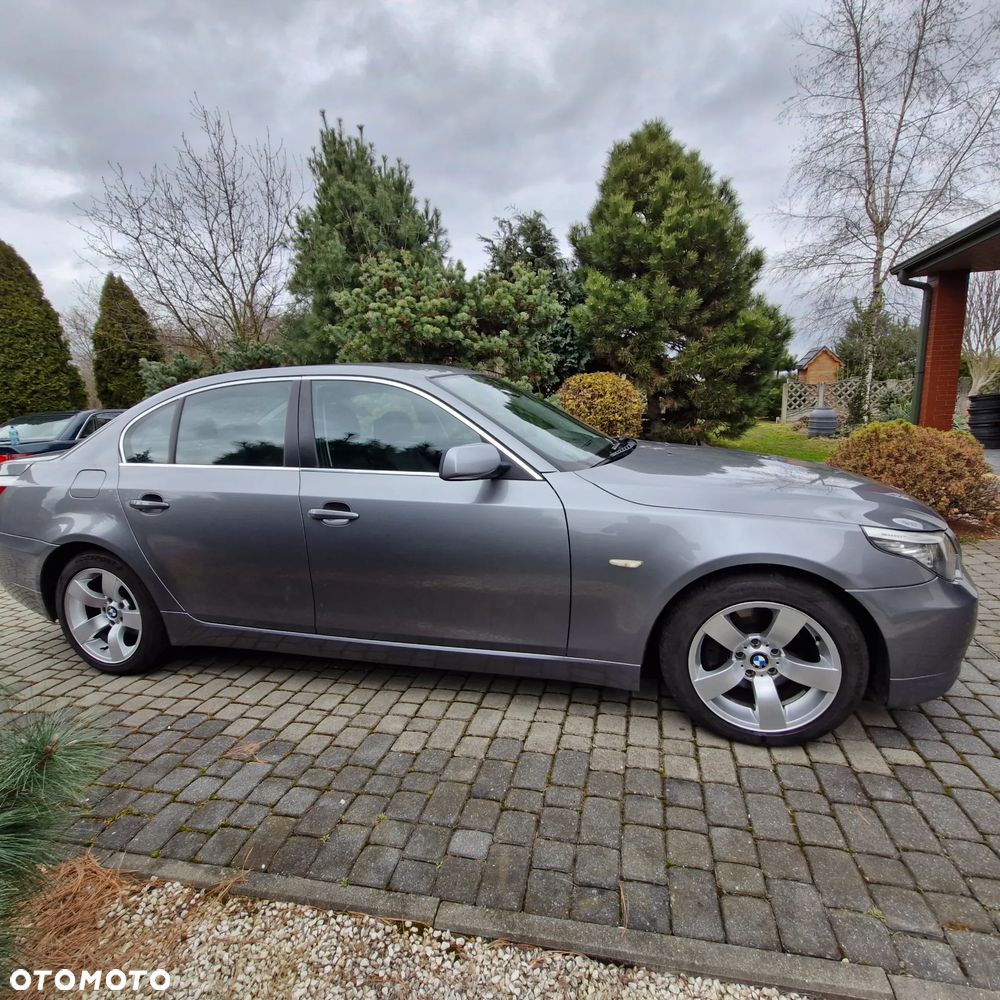 BMW Seria 5 520d - 8