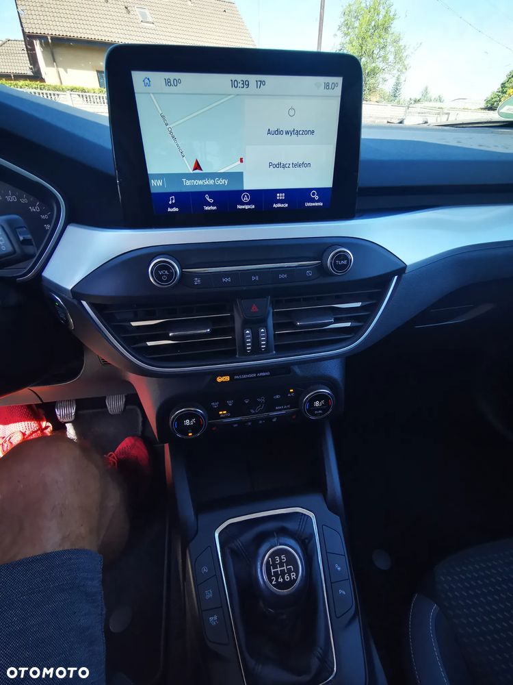Ford Focus 1.0 EcoBoost STart-Stopp-System TITANIUM X - 10
