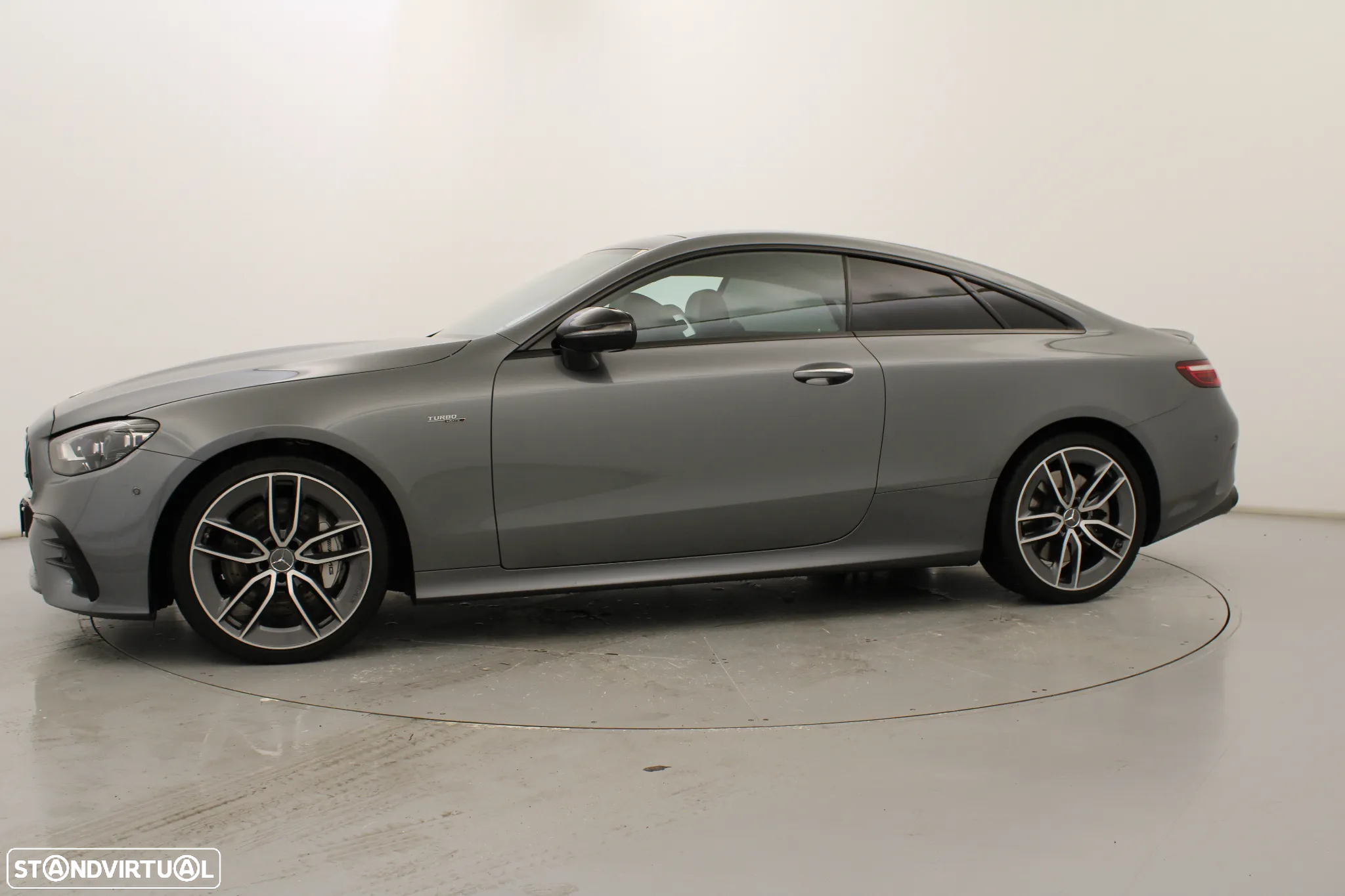 Mercedes-Benz E 53 AMG 4Matic+ - 13