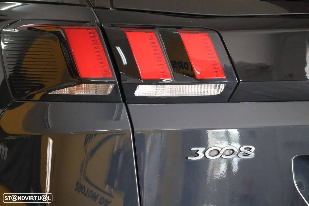 Peugeot 3008 BlueHDi 130 Stop & Start EAT8 Allure - 28