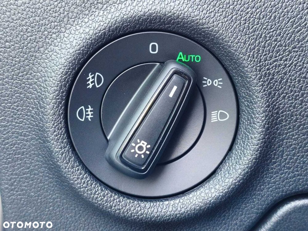 Skoda Fabia 1.0 TSI Monte Carlo DSG - 20