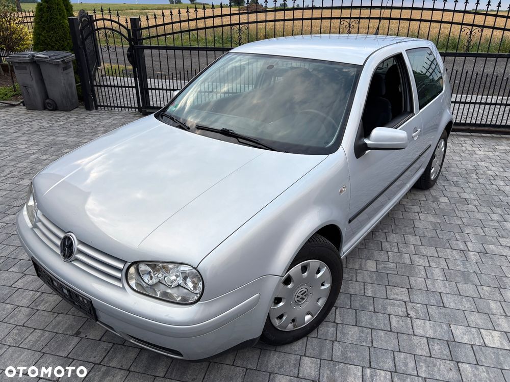 Volkswagen Golf 1.6 Trendline - 38