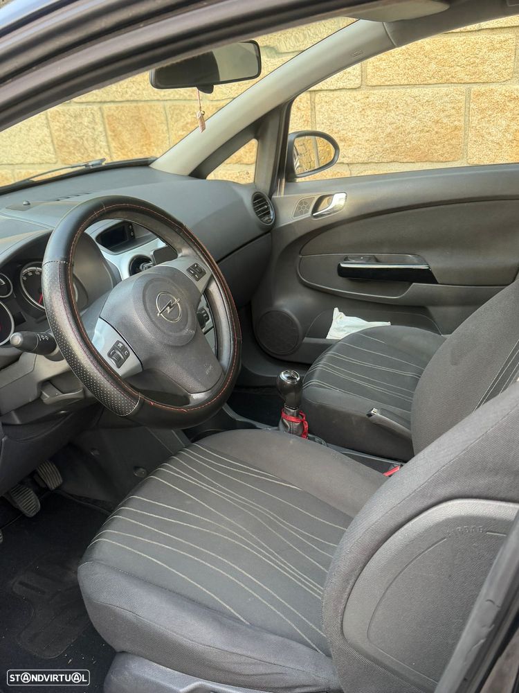 Opel Corsa 1.2 Enjoy - 5