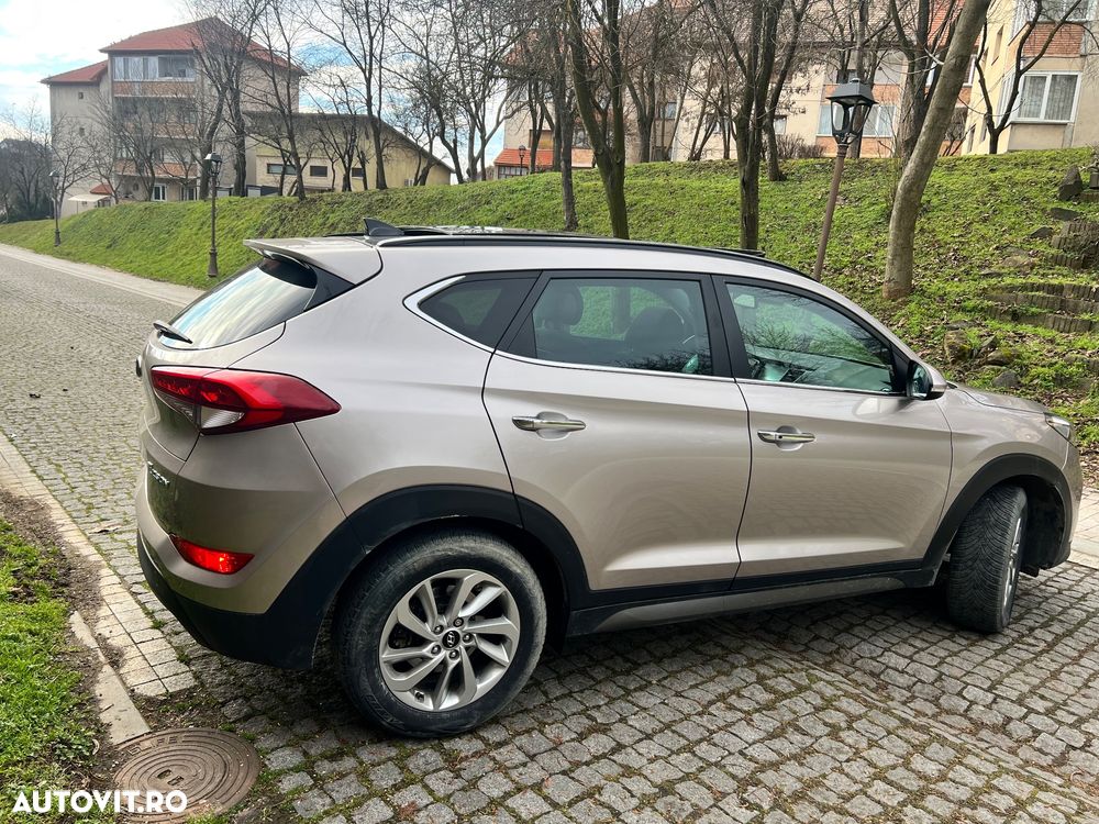 Hyundai Tucson blue 1.7 CRDi 2WD Advantage - 3