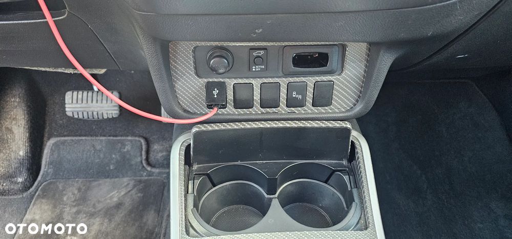 Mitsubishi Outlander 2.0 4WD - 22