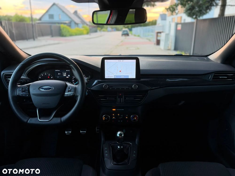 Ford Focus - 16