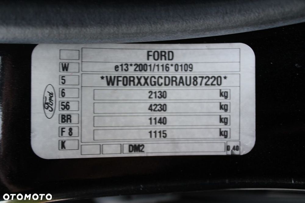 Ford Kuga 2.0 TDCi 4x4 Titanium - 27