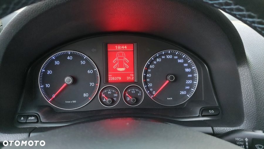 Volkswagen Golf 1.6 Tour Edition - 17