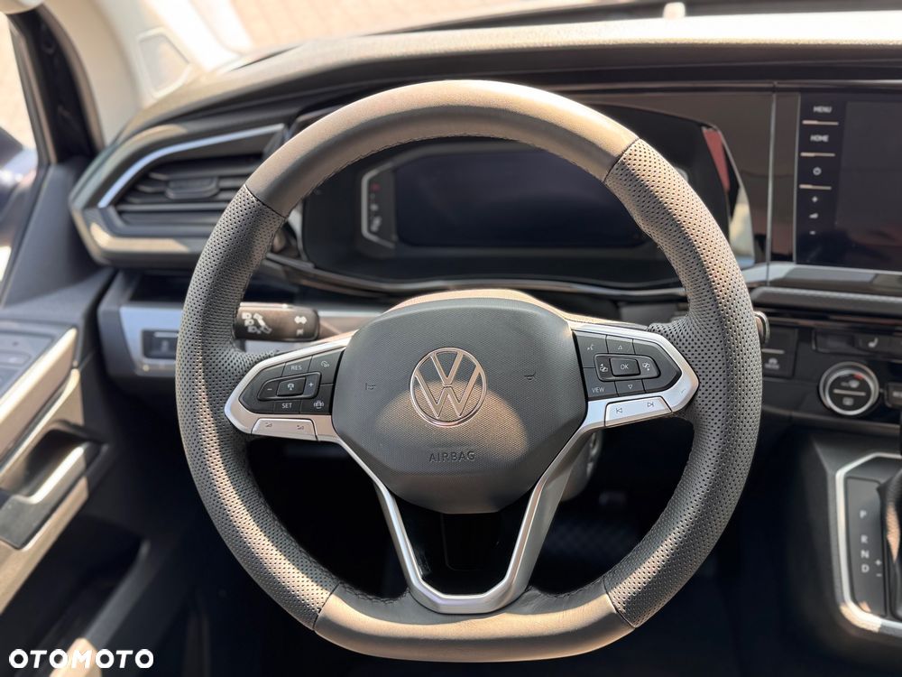 Volkswagen Multivan - 34