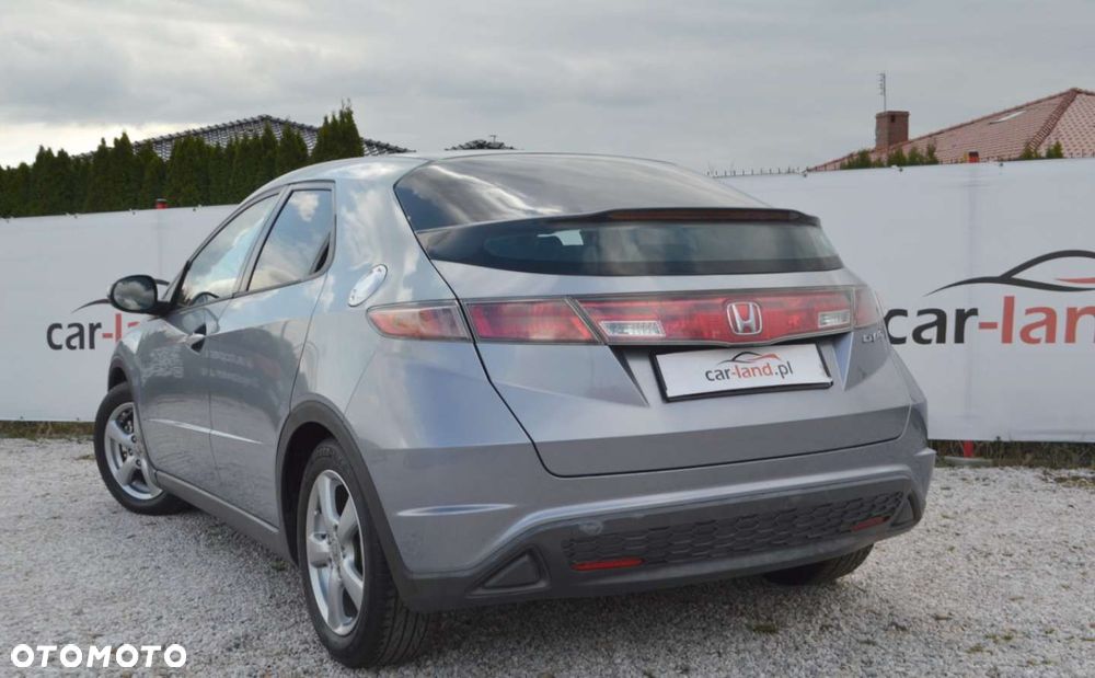 Honda Civic 1.4 Base - 11
