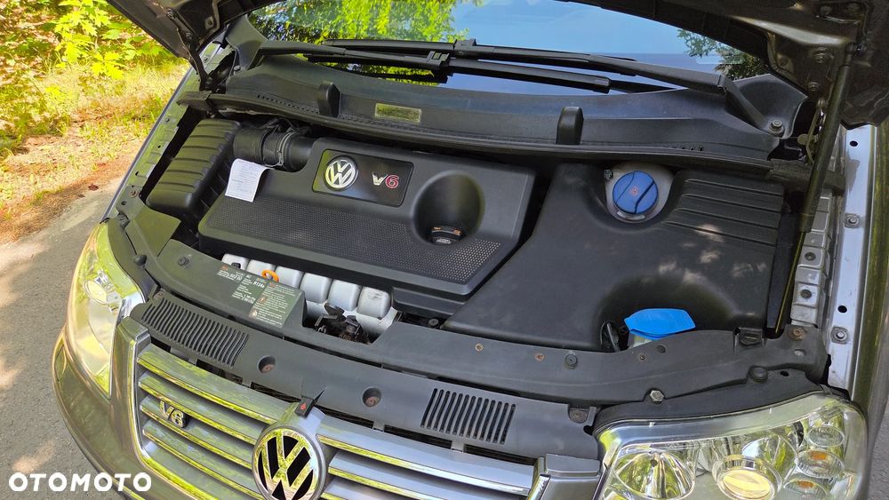 Volkswagen Sharan 2.8 V6 Highline - 17