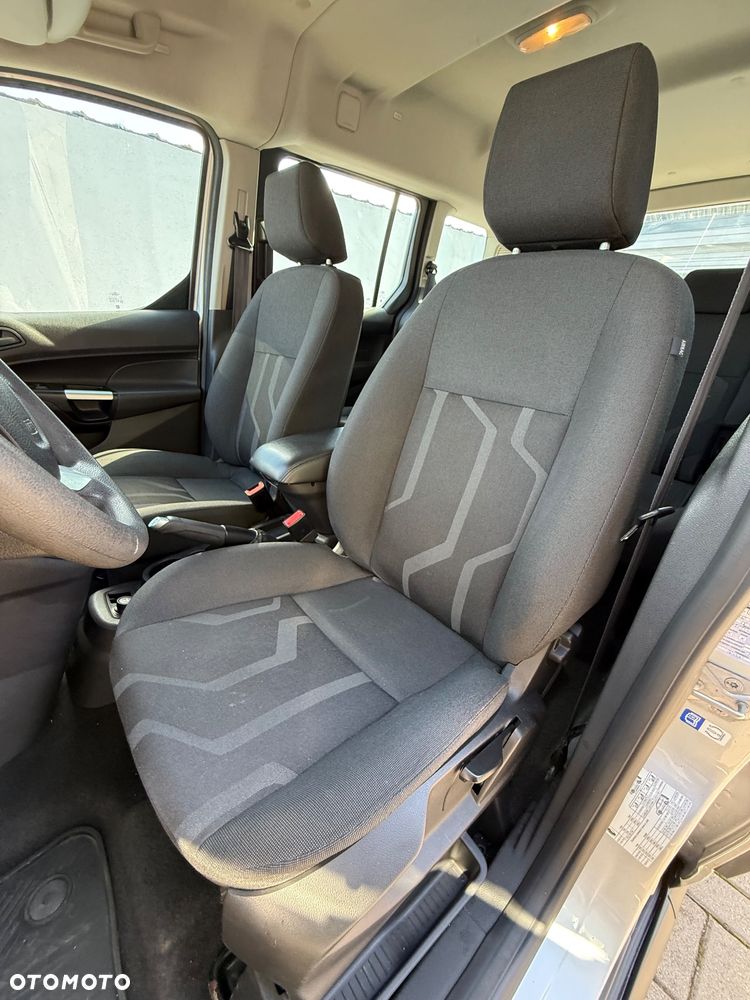 Ford Tourneo Connect - 7