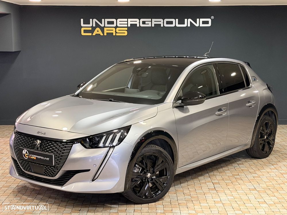 Peugeot e-208 GT - 2
