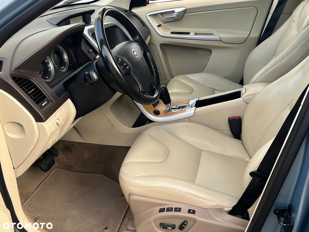Volvo XC 60 T6 AWD Kinetic - 19