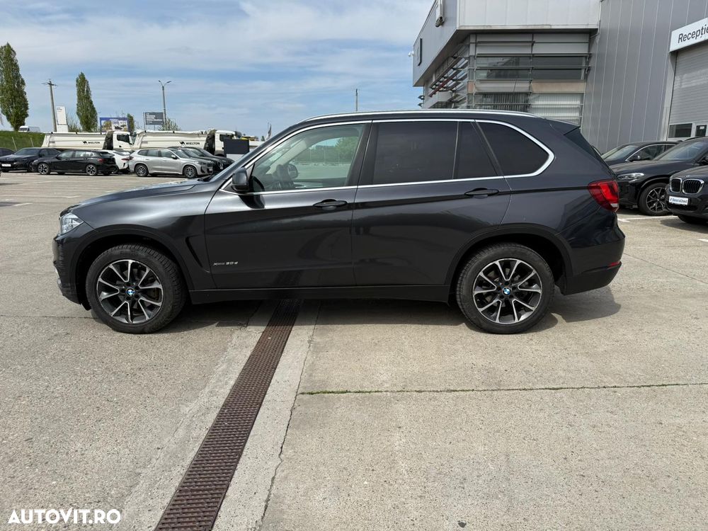 BMW X5 xDrive30d Sport-Aut. - 7