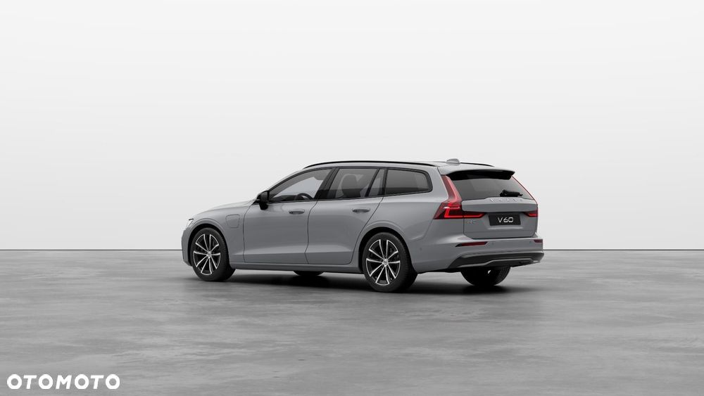 Volvo V60 T6 AWD Plug-In Hybrid Ultra Dark - 6