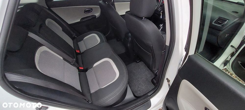 Kia Ceed 1.4 CVVT ISG Spirit - 28