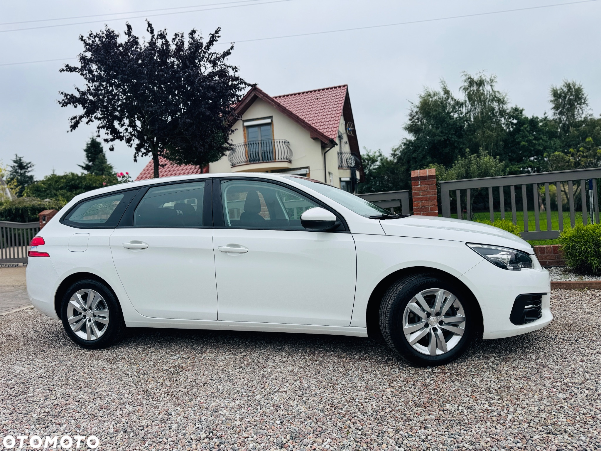 Peugeot 308 BlueHDi 130 Active Pack - 23
