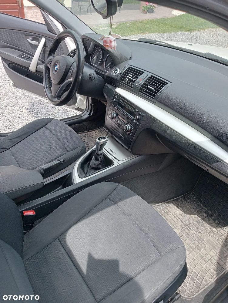 BMW Seria 1 120d - 7