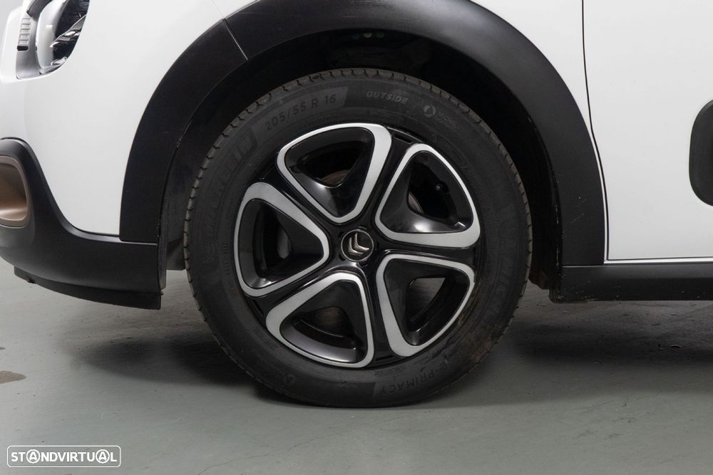 Citroën C3 1.2 PureTech C-Series - 19