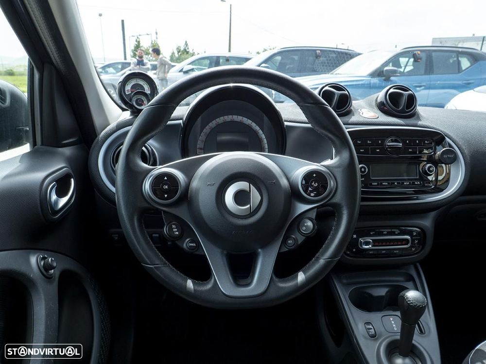 Smart ForFour EQ - 28