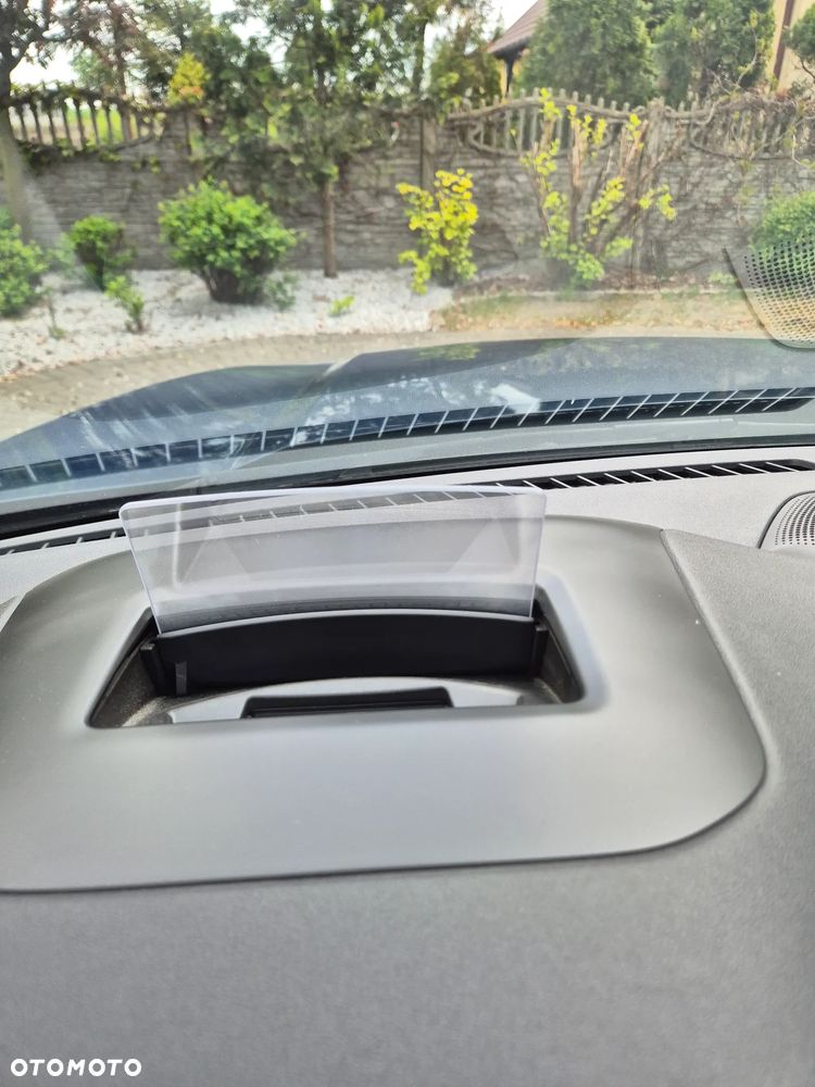 Ford Kuga 2.0 EcoBlue 4x4 TITANIUM X - 31