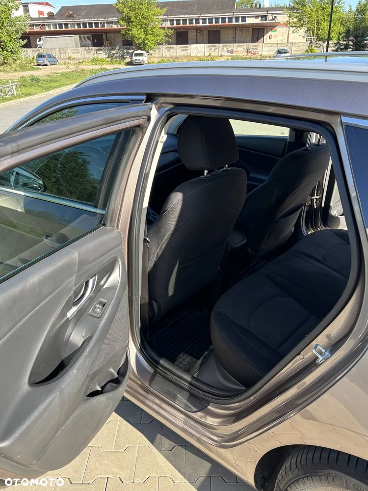 Hyundai i30 ver-1-5-t--gdi-48v-comfort-dct - 23