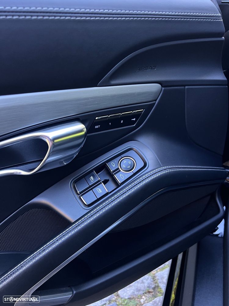 Porsche 911 (991) Carrera 2 50th Anniversary Edition - 22