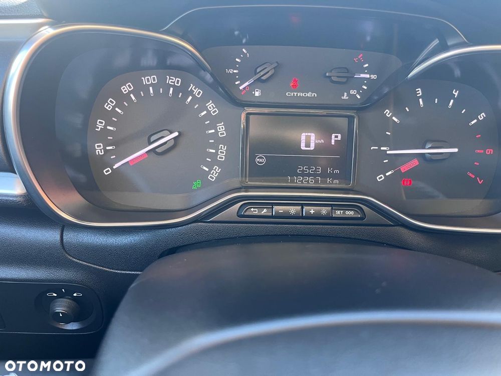 Citroën C3 1.2 PureTech Shine EAT6 - 16