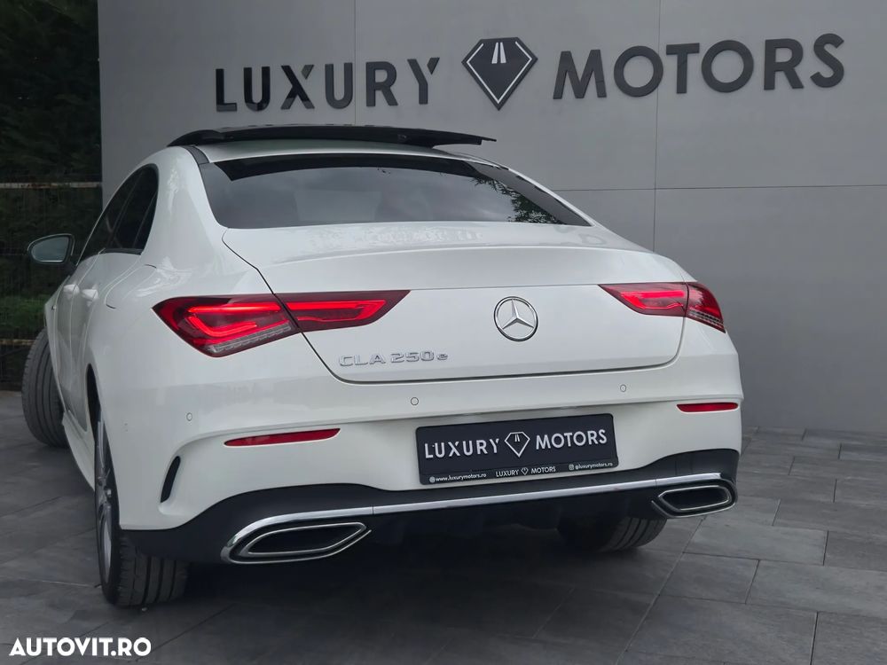 Mercedes-Benz CLA 250 e 8G-DCT AMG Line Advanced Plus - 32