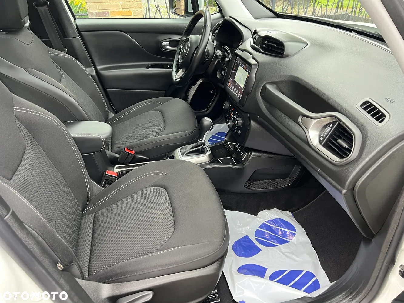 Jeep Renegade - 23