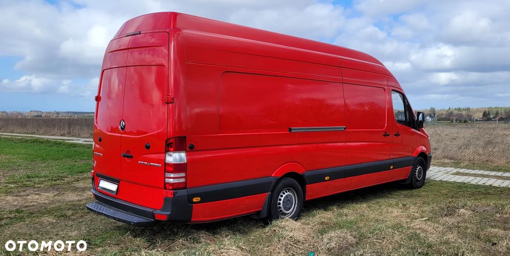 Mercedes-Benz Sprinter - 9