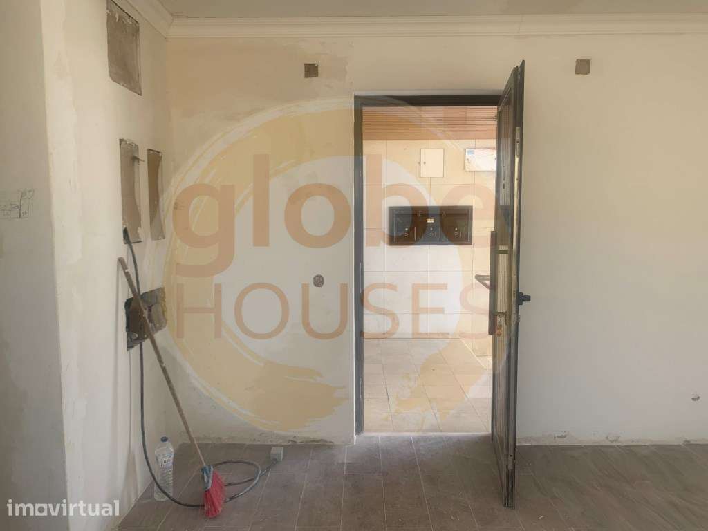 Apartamento T2 com Churrasqueira - Grande imagem: 4/19