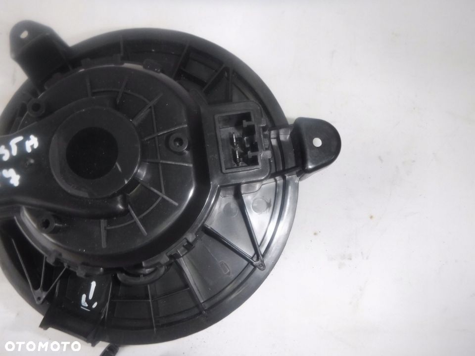 B-MAX COURIER FIESTA MK7 DMUCHAWA NOWA - 4