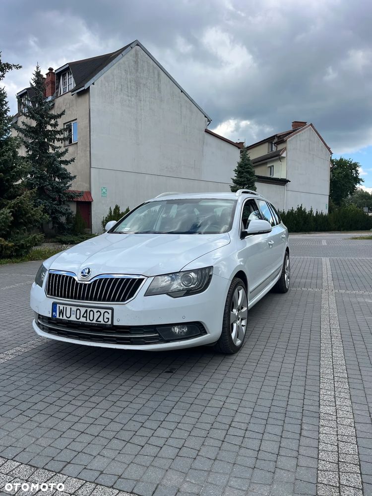 Skoda Superb 3.6 FSI 4x4 Ambition DSG - 4