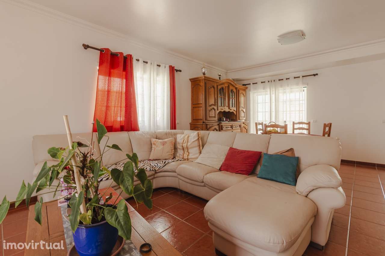 Moradia Isolada T4 / Casal de Matos / Leiria - Grande imagem: 5/51