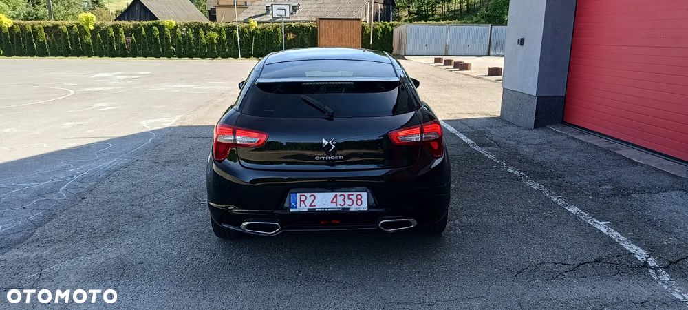 DS Automobiles DS 5 - 5
